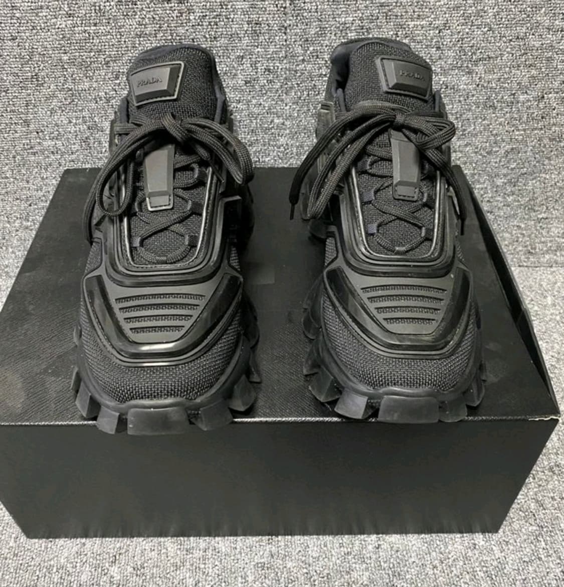 프라다 스니커즈  상품이미지3