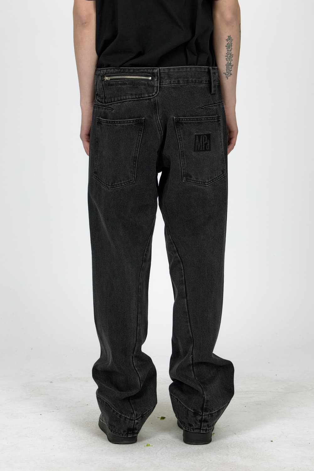 MPa DRIFT DENIM PANTS (BLACK) 상품이미지2