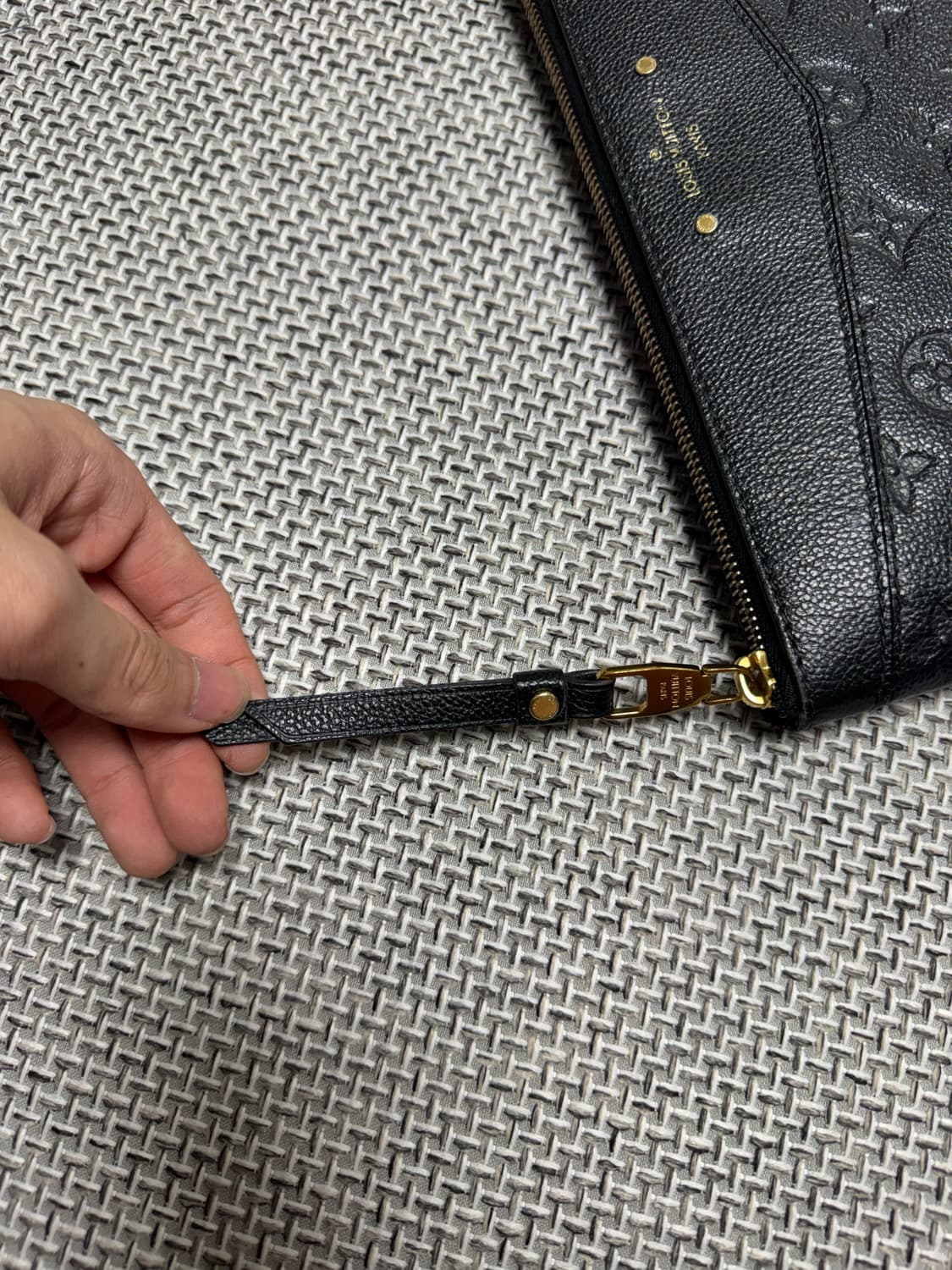 루이비통 모노그램 앙프렝뜨 클러치 상품이미지2