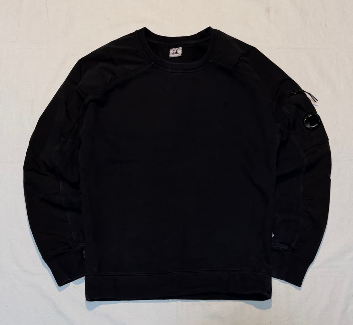 CP 컴퍼니 나일론 배색 하이브리드 맨투맨 스웻셔츠 블랙 상품이미지1