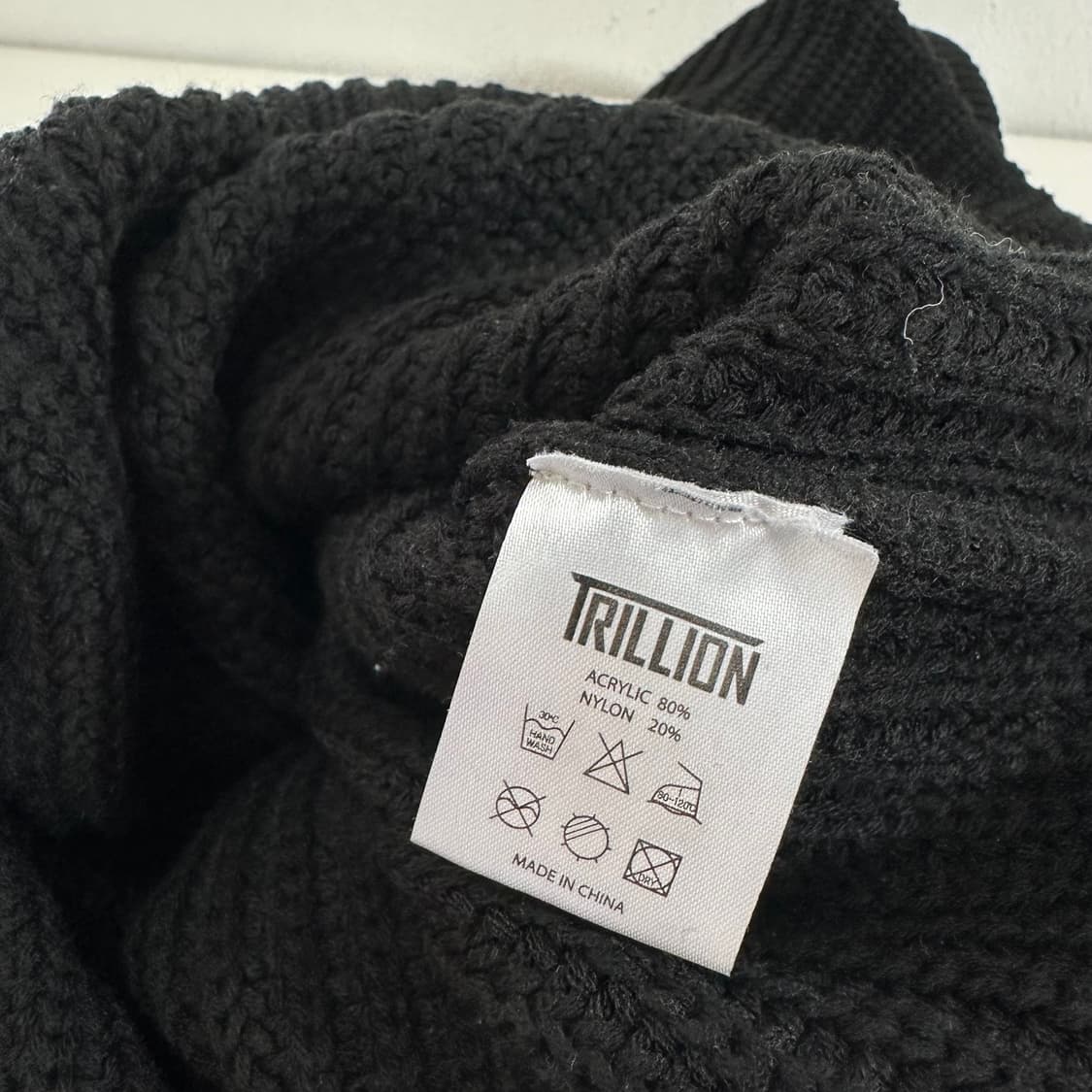 XL 트릴리온 블랙 반집업 니트 상품이미지5