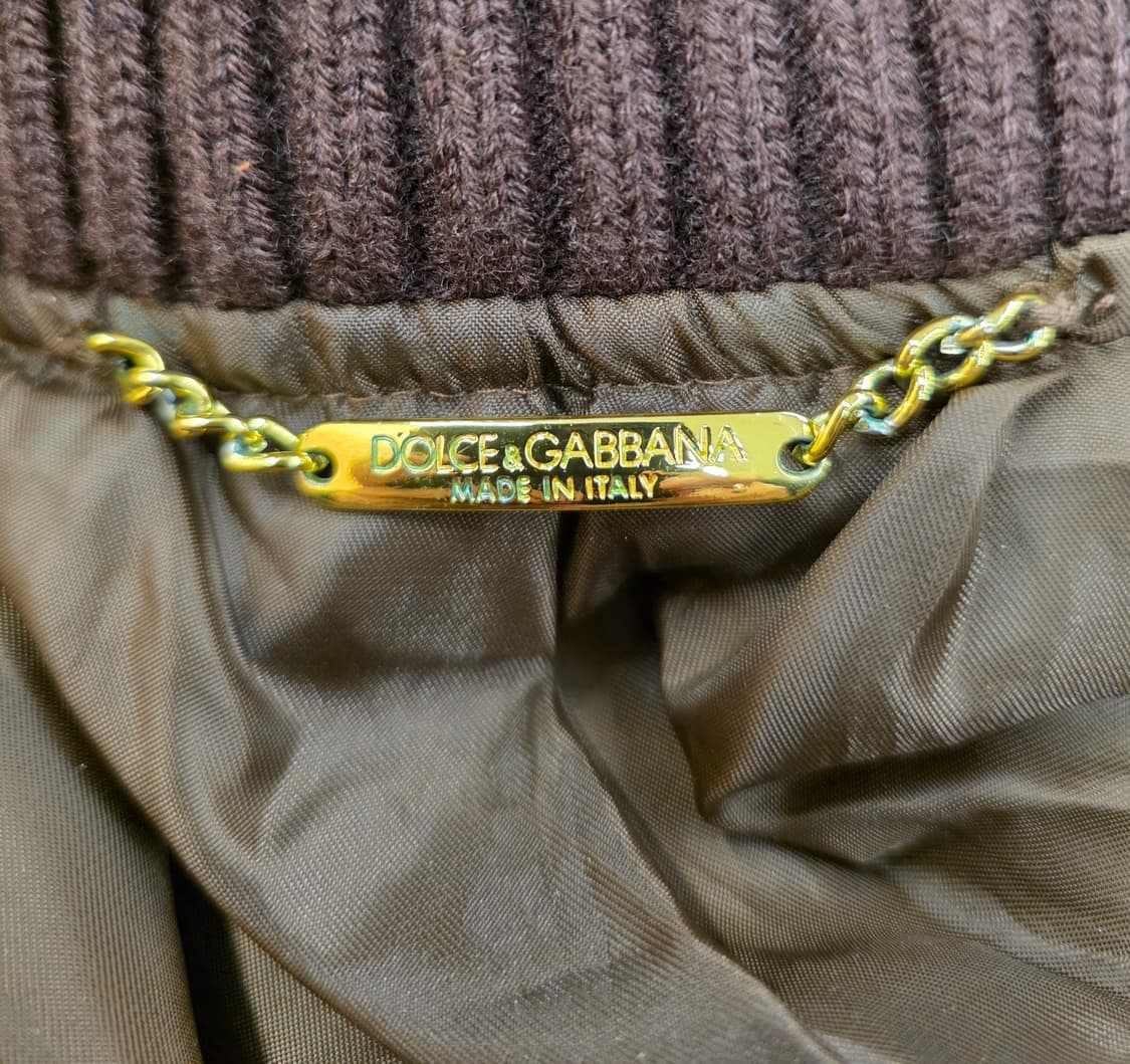 돌체앤가바나 남녀 멀티포켓지퍼 패딩자켓.
싸이즈  95 상품이미지3