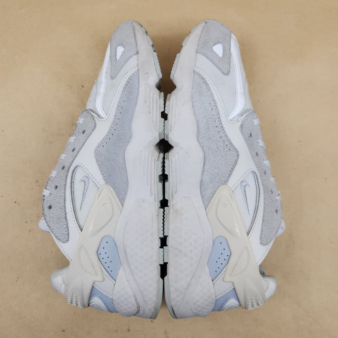 나이키 에어 허라취 남성운동화 실사이즈 275 상품이미지5