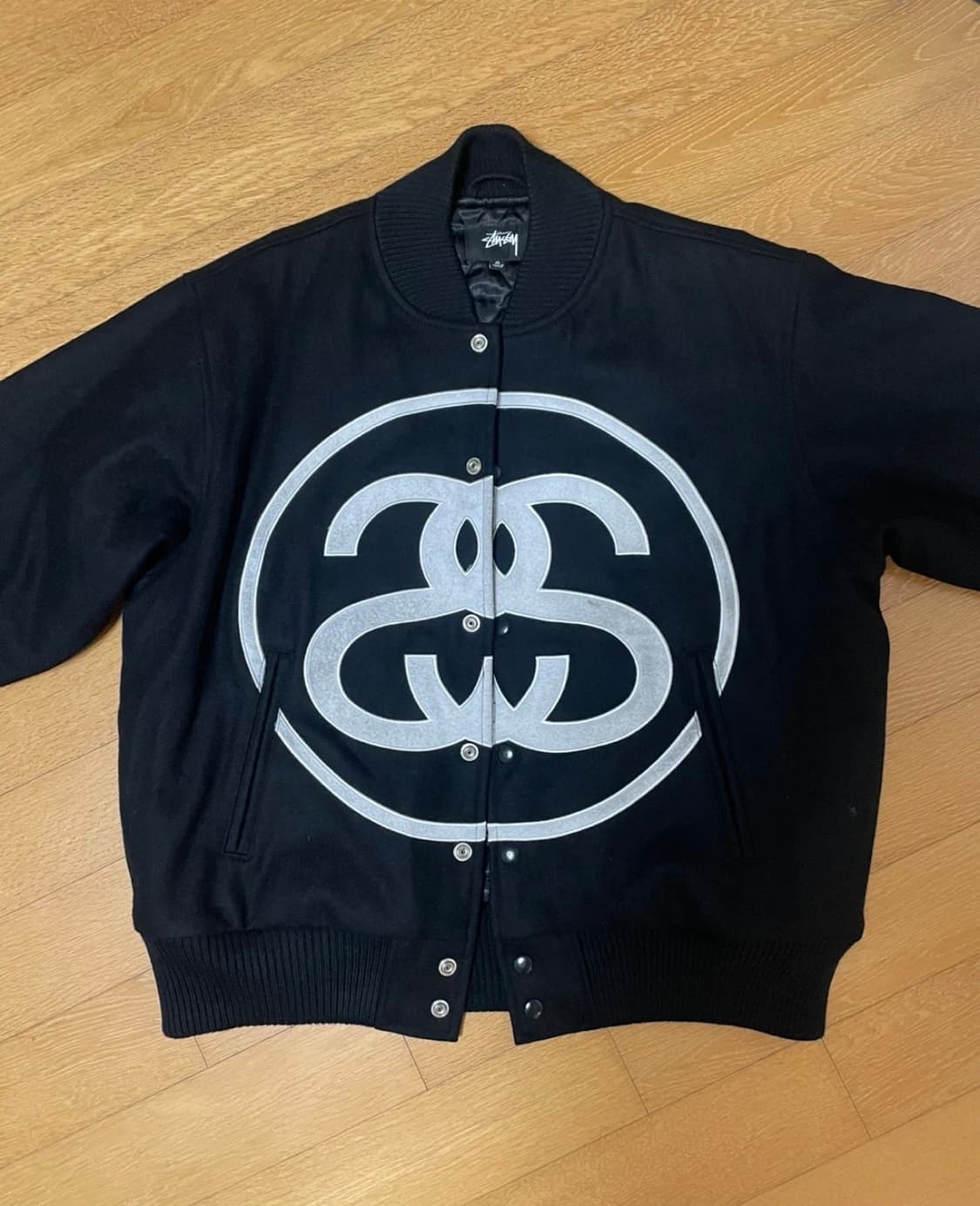 스투시 더블에스 로고 바시티 M 상품이미지1