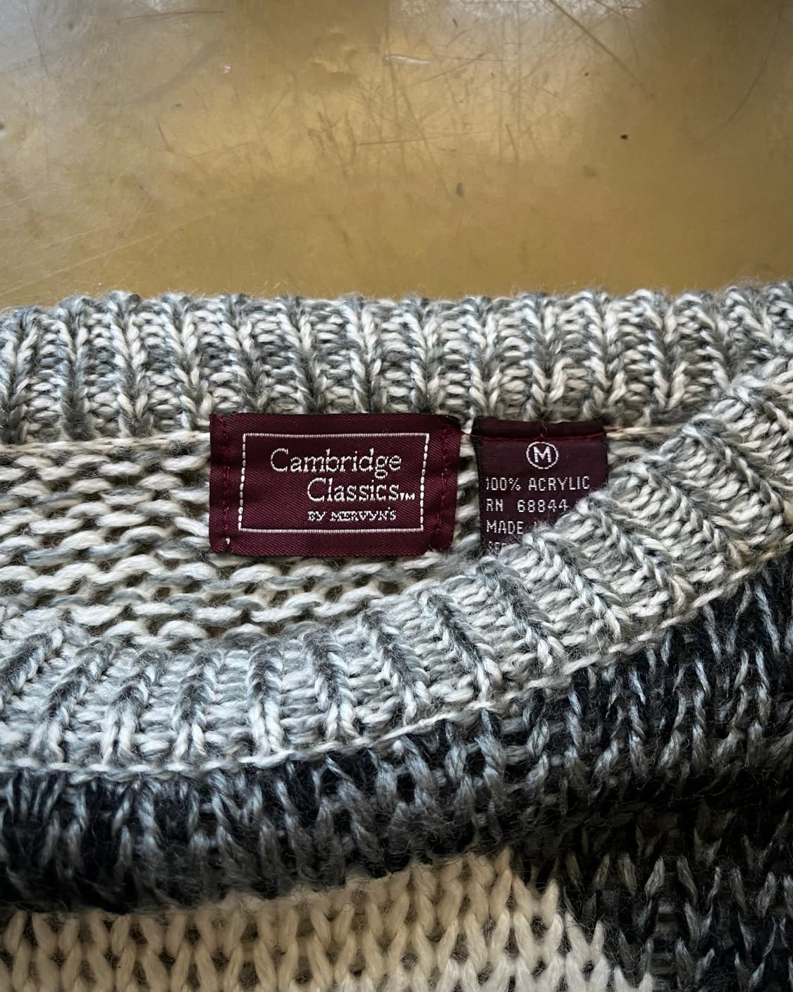 Cambridge Classics Leather Patch Sweater 상품이미지4