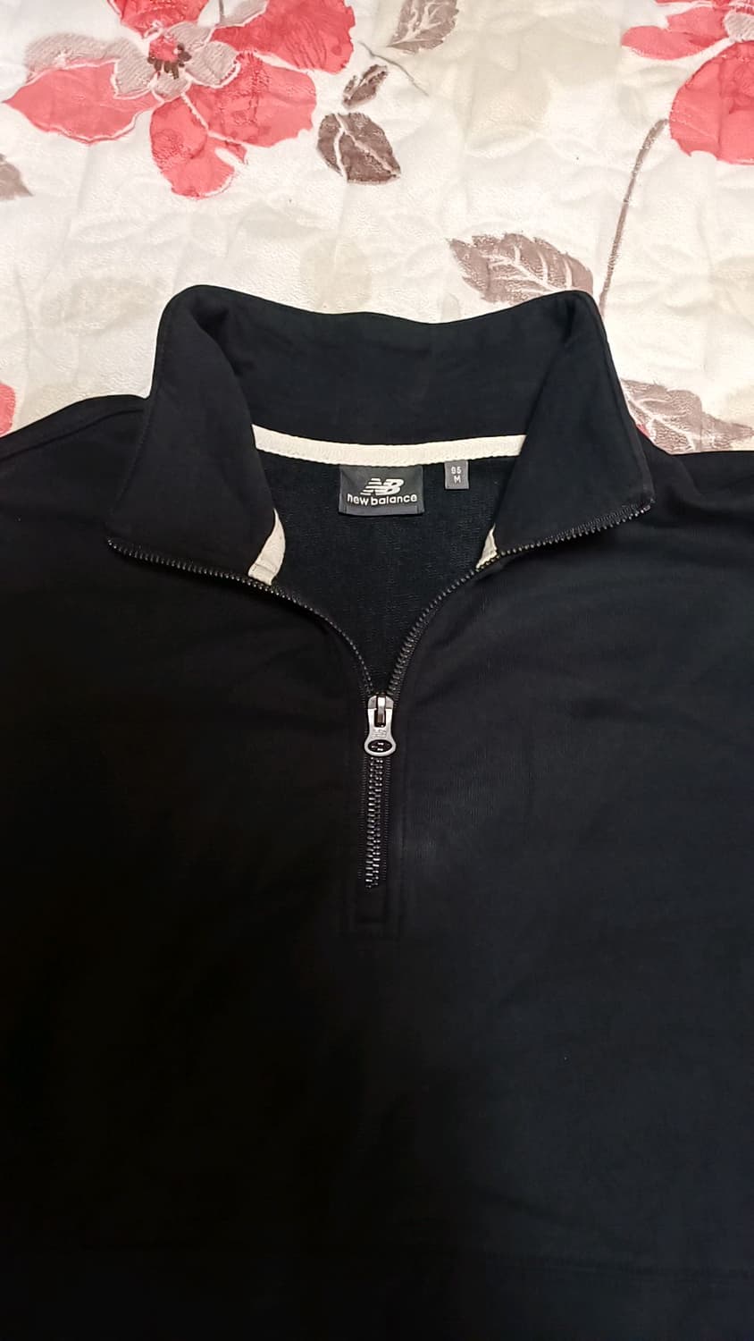 뉴발란스 반집업 오버핏맨투맨 실측100 가슴62 기장72 상품이미지2