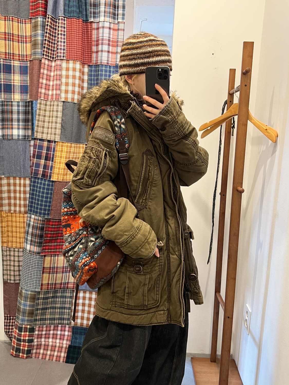 아베크롬비 카키 퍼 미디 패딩 상품이미지1