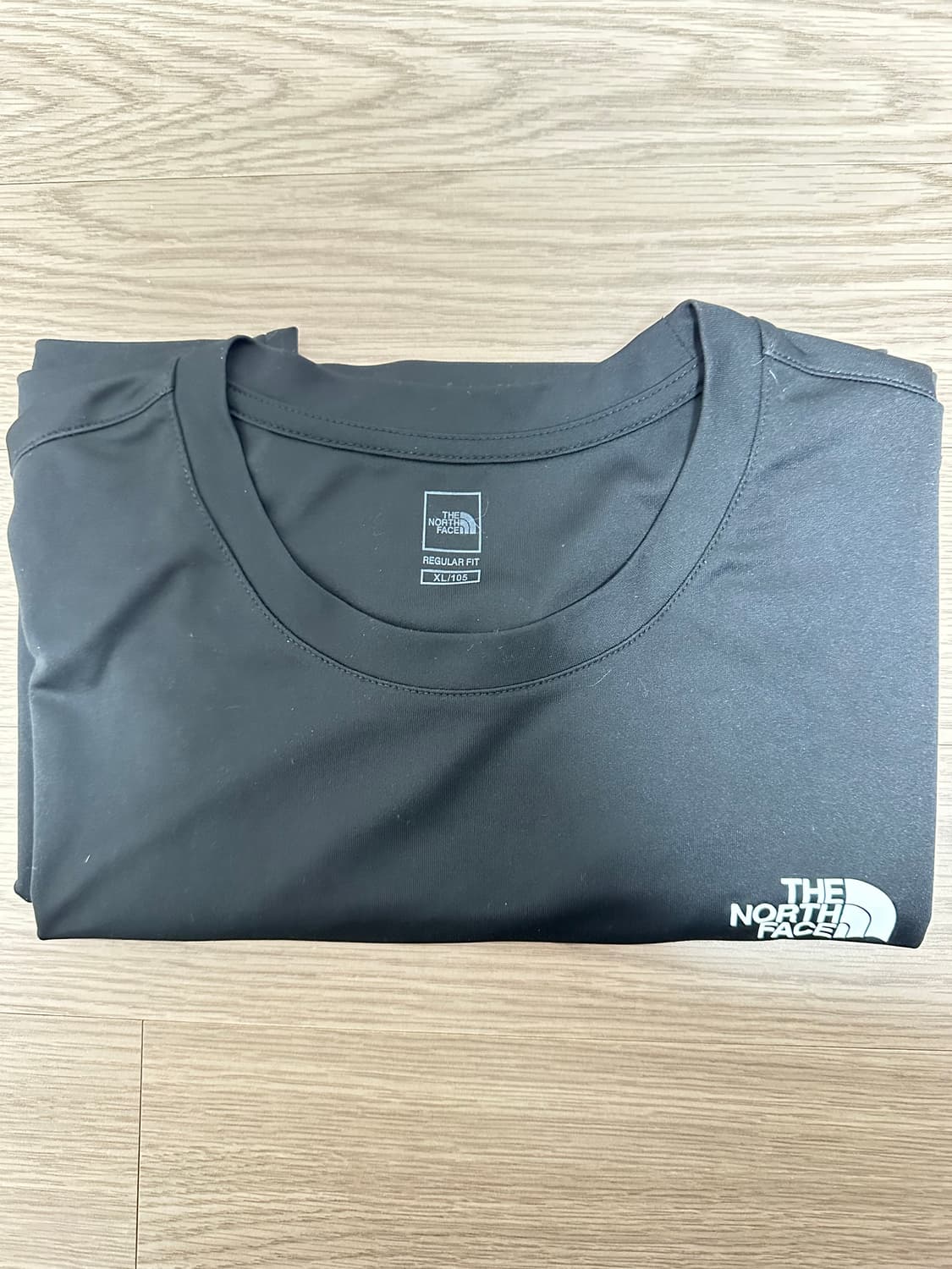 노스페이스 & 유니클로 포함 남성 여름 상의 & 하의 5벌 일괄 판매 상품이미지2