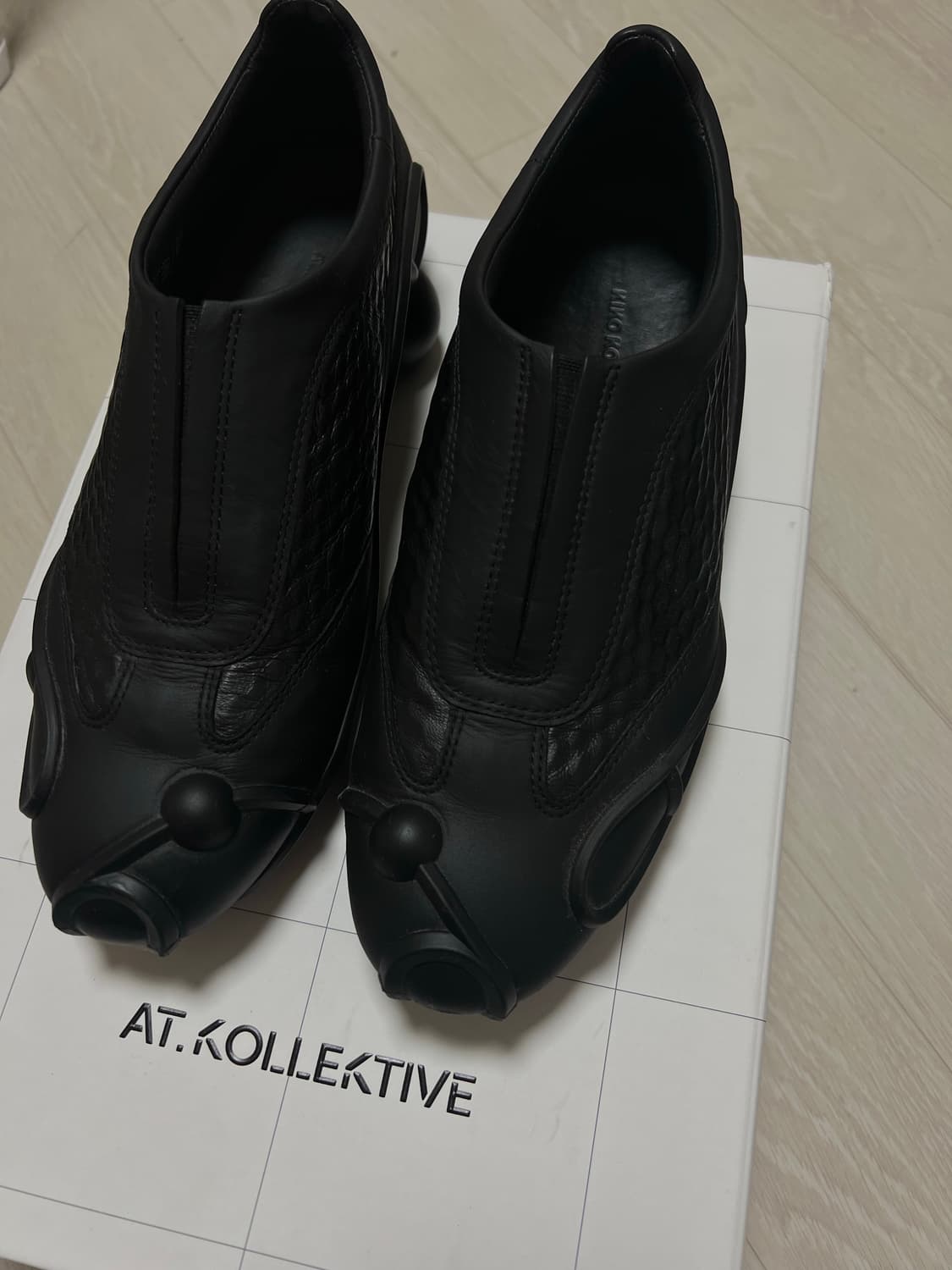 키코 코스타디노브 X 에코 콜렉티브 jemison shoe  상품이미지4