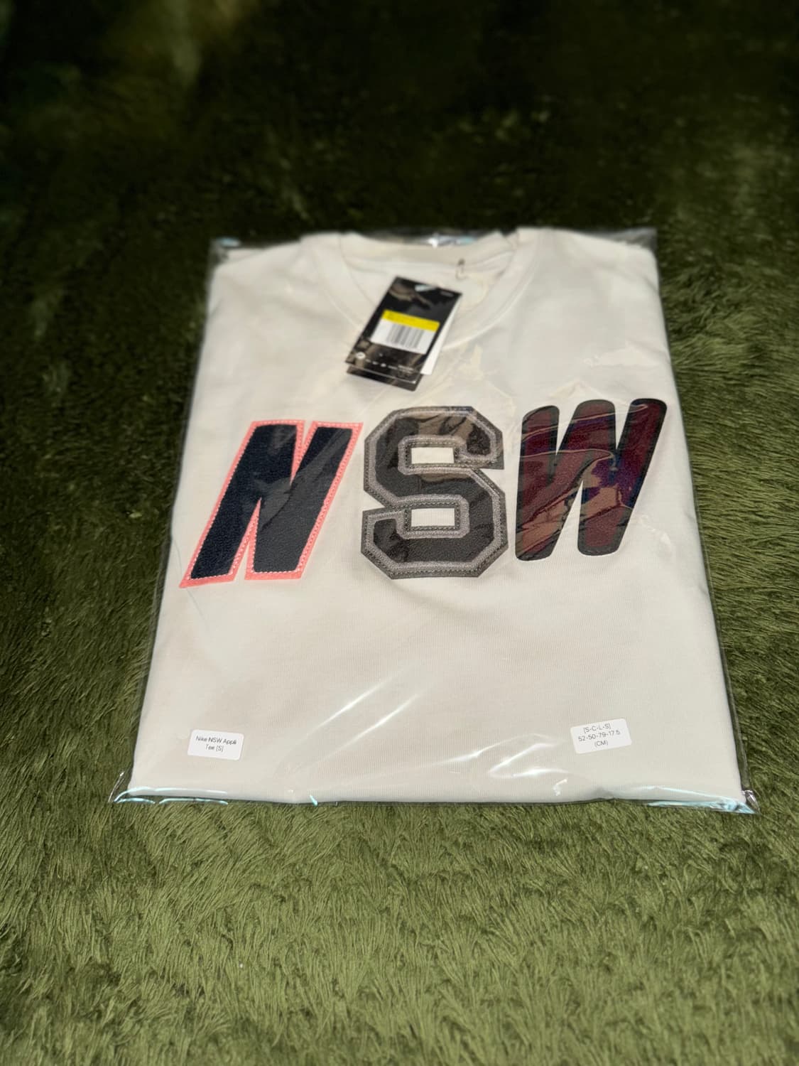 [S] 나이키 NSW 아플리케 패치 소프트 터치 티셔츠 상품이미지10