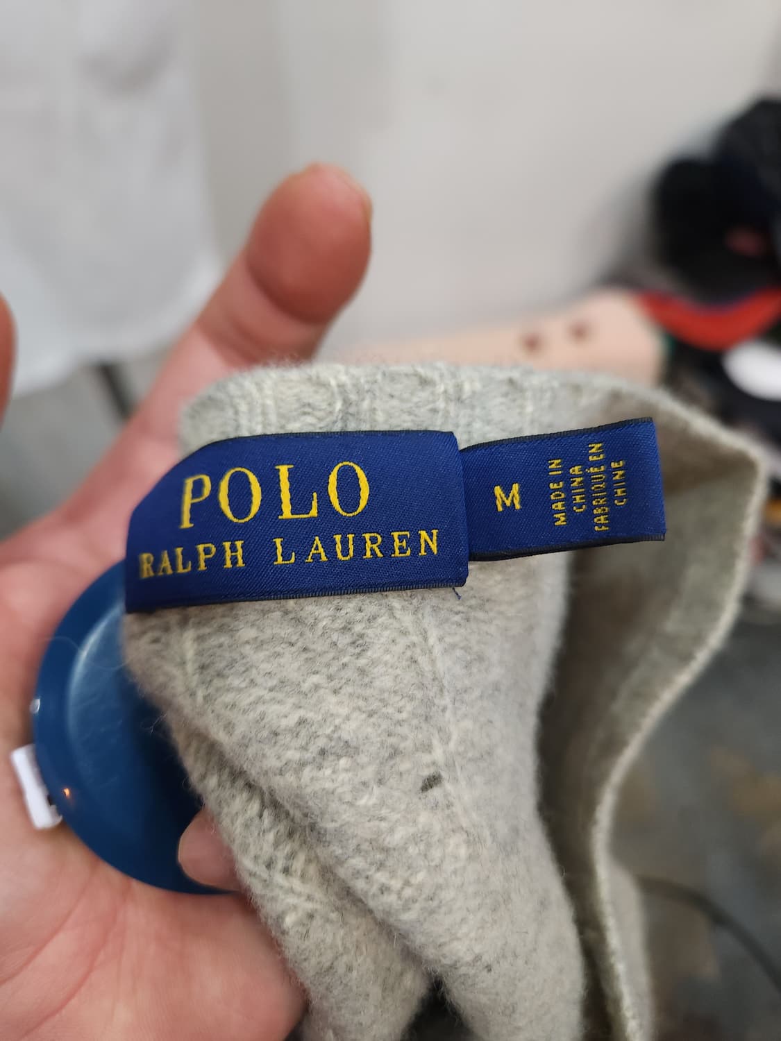 폴로 랄프로렌 블랙 램스울 그레이 꽈배기 니트
​
 상품이미지3