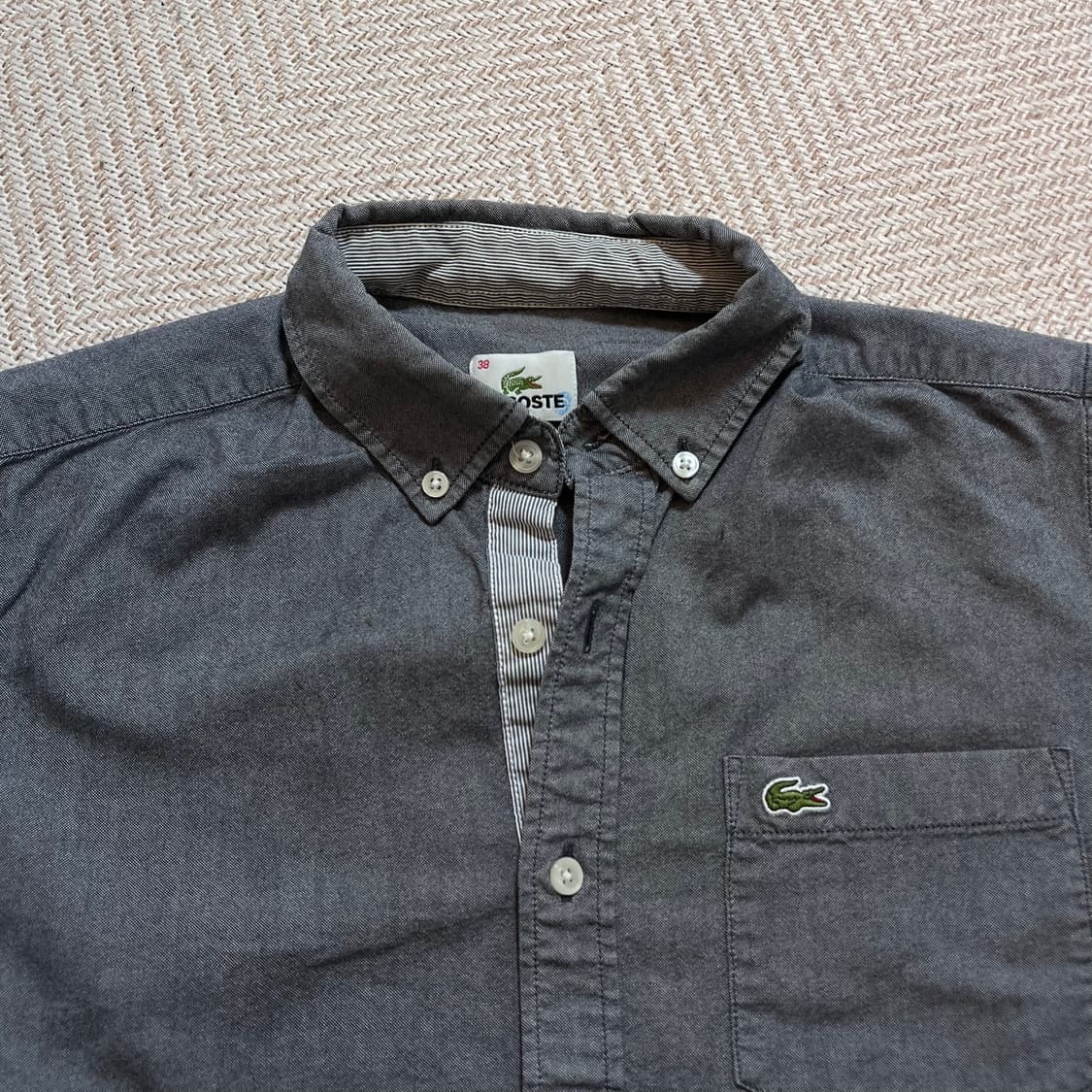 [정품] 라코스테 빈티지흑청 포켓 셔츠 [ 38 ] 상품이미지3