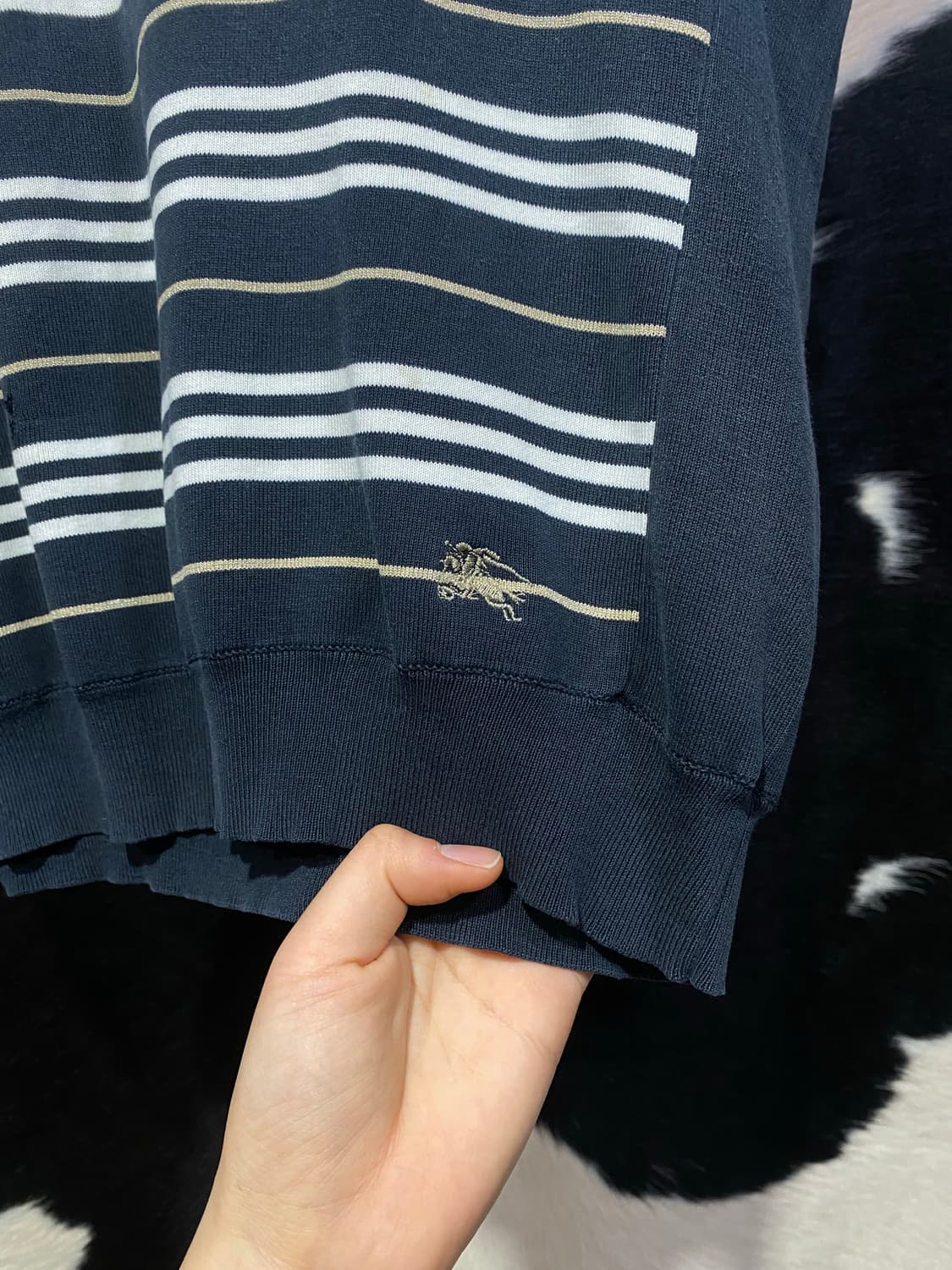 Burberry 프릴 디테일 글리터 스트라이프 니트 상품이미지4