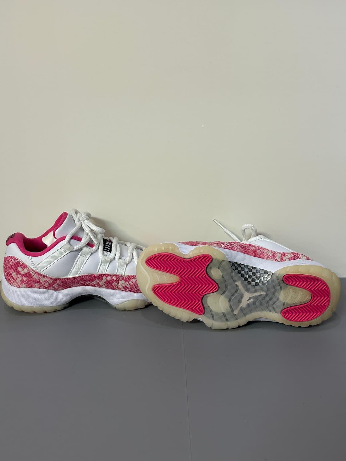 나이키 에어조던11 레트로 로우 운동화 상품이미지7