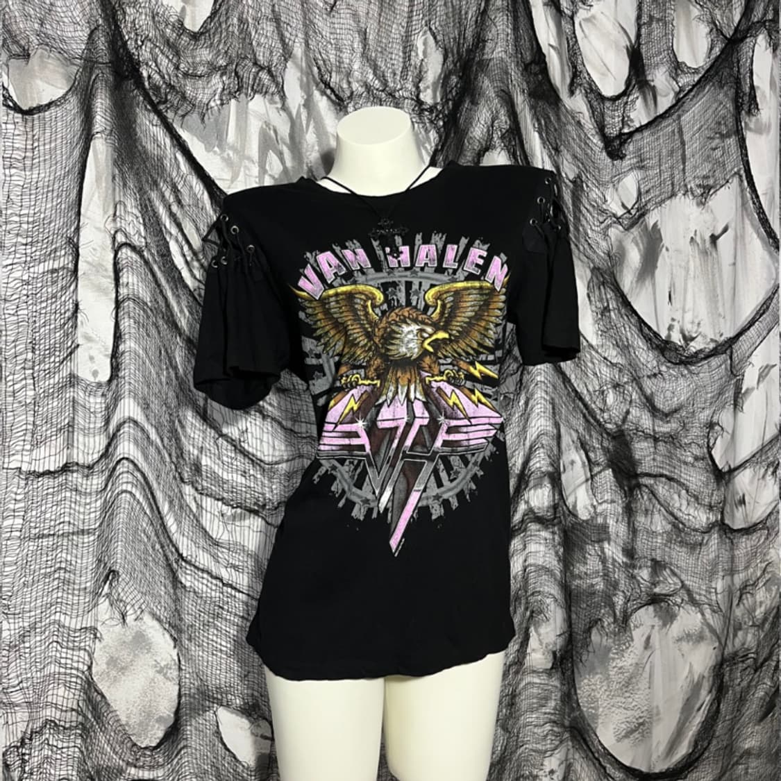 Van Halen eagle shoulder eyelet t-shirt 상품이미지2