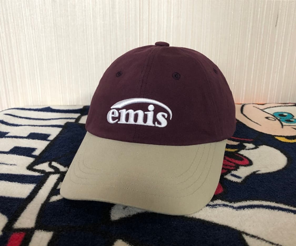 이미스(EMIS)뉴로고 믹스볼캡 베이지X버간디 상품이미지1