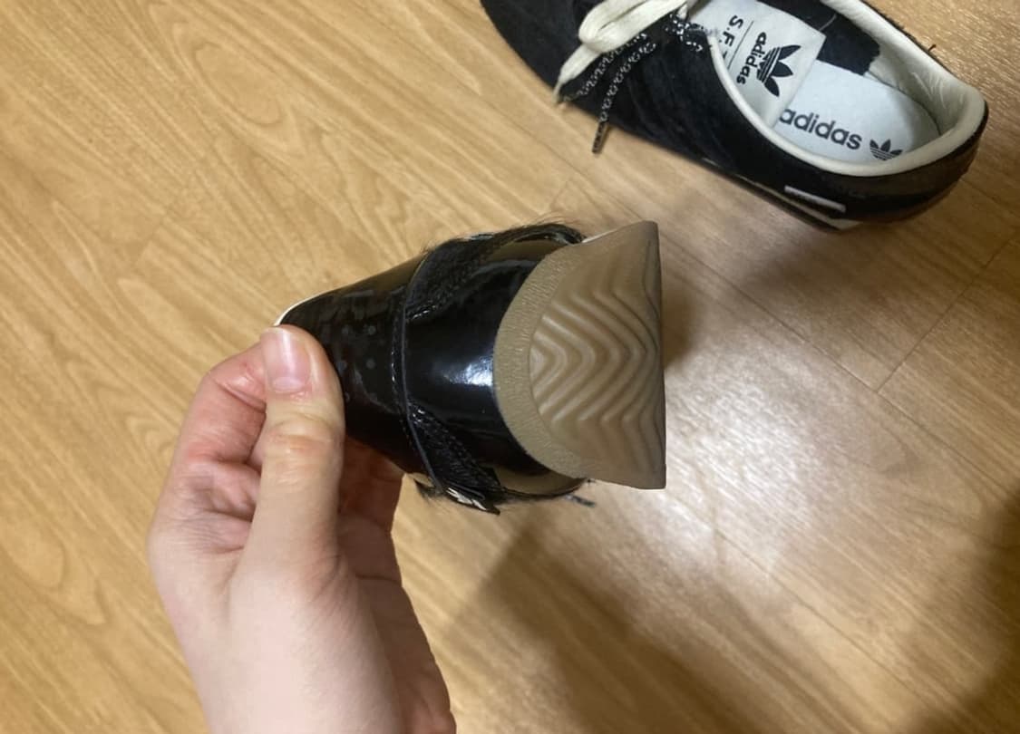 아디다스 송포더뮤트 265 팝니다 상품이미지2