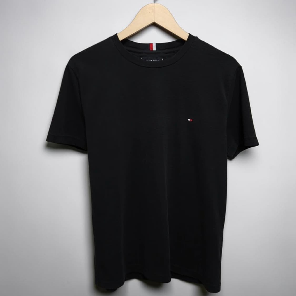 100 TOMMY 타미 힐피거 반팔티 블랙 PK원단 상품이미지1