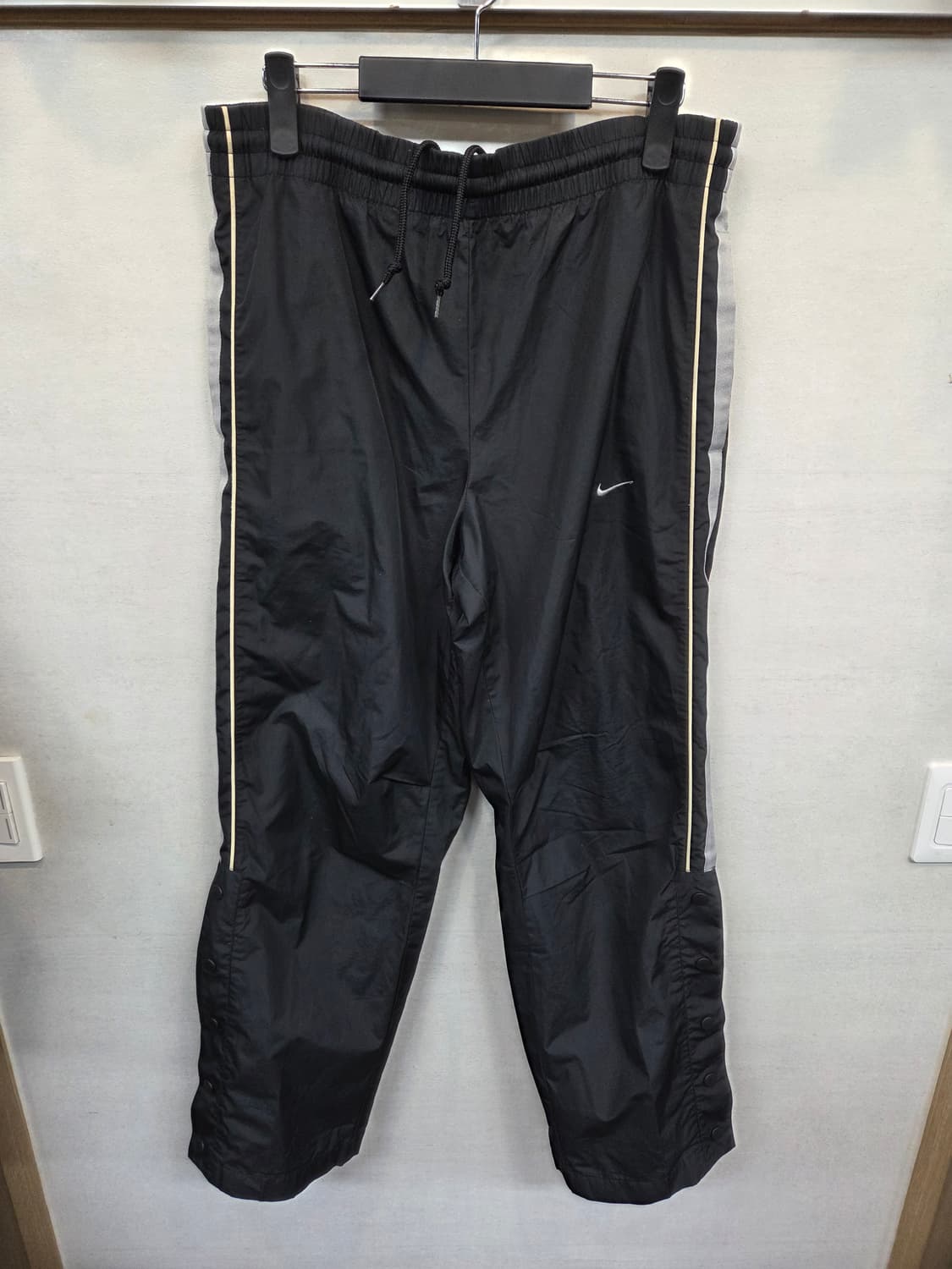 나이키 올드스쿨 00s 밑단 사이드버튼 방풍 트랙팬츠 xl 대략 33 상품이미지1