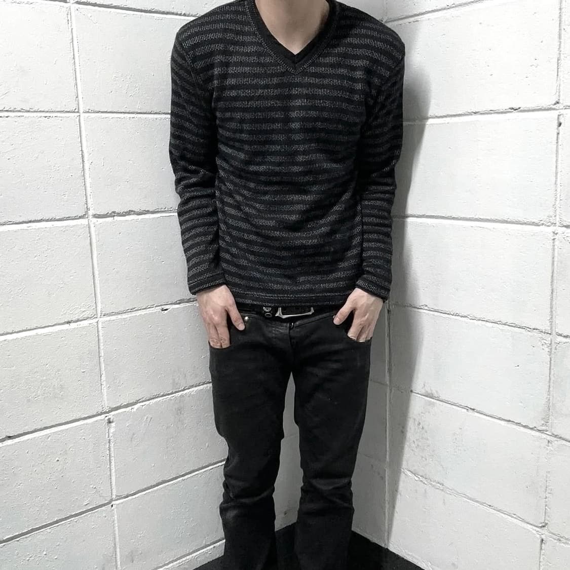 noise striped double v-neck sleeve 상품이미지2