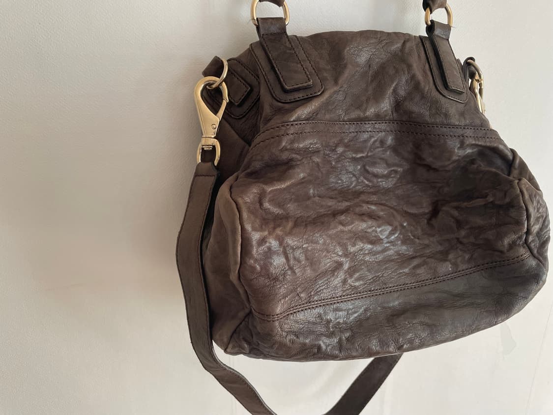 Givenchy Wrinkled Leather Pandora Bag 상품이미지7
