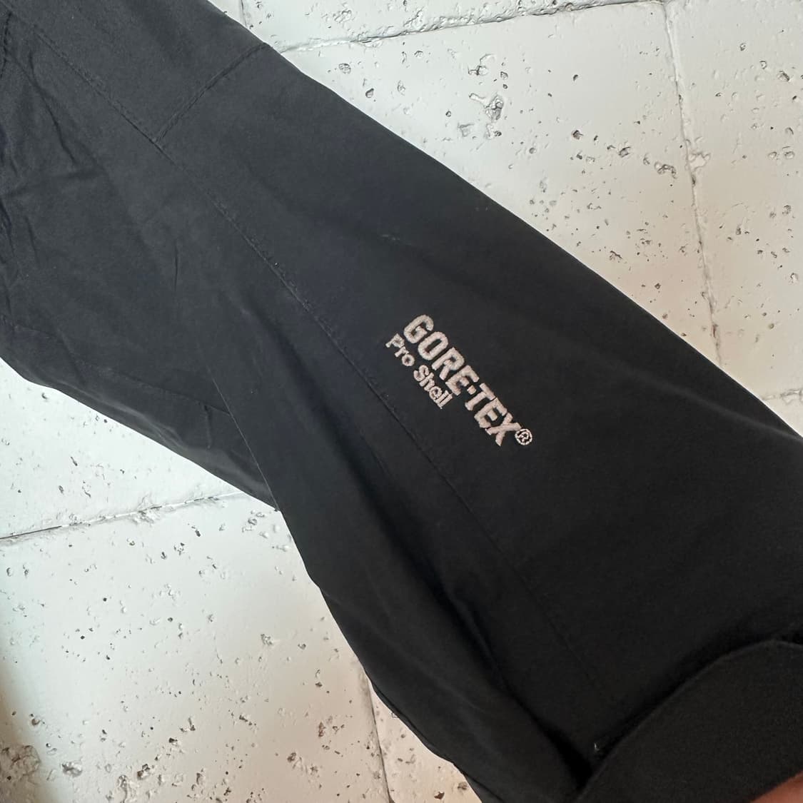 우먼90 노스페이스 고어텍스 프로쉘 블랙 상품이미지3