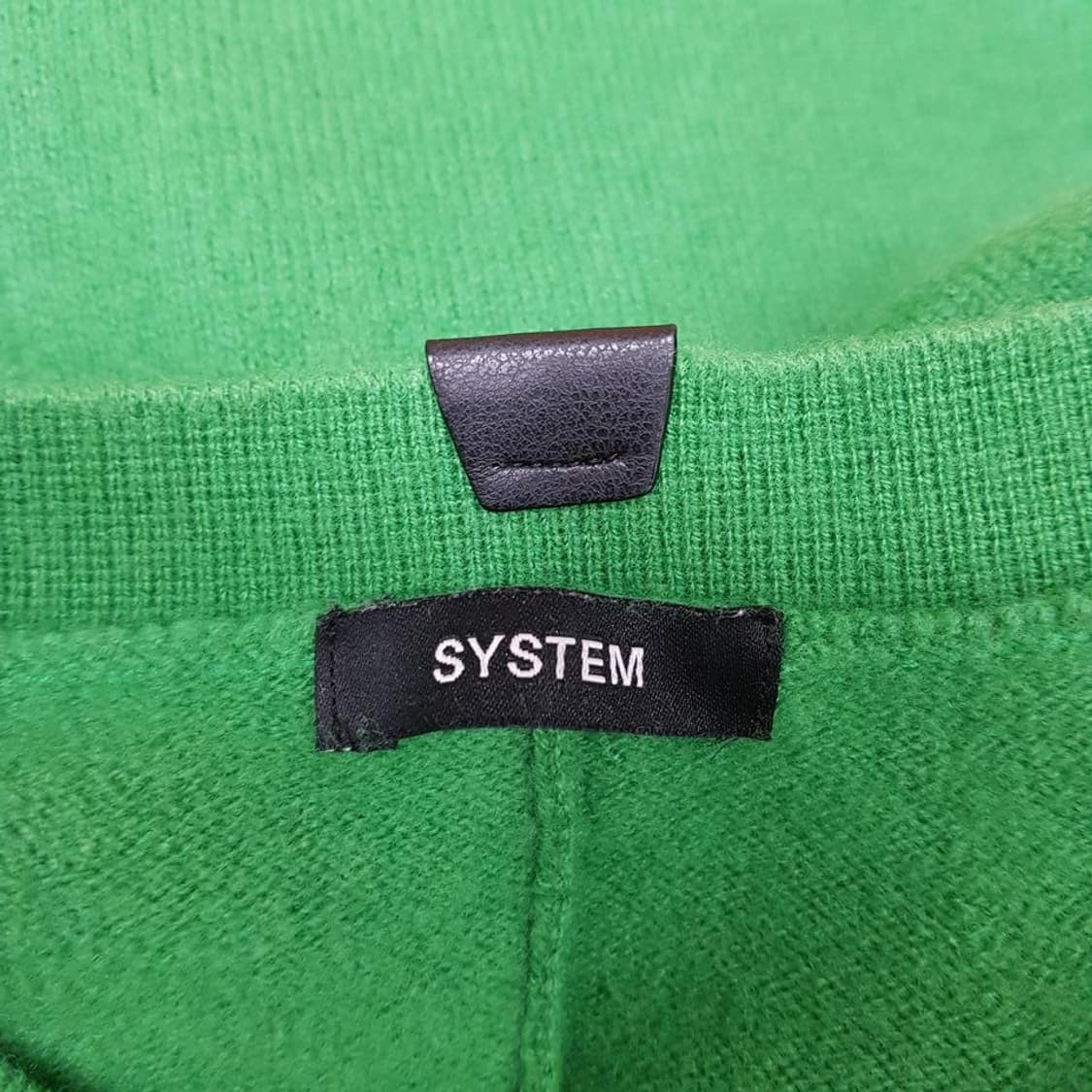 한섬 시스템  2023 루즈핏 울 니트 스웨터  F사이즈 상품이미지5