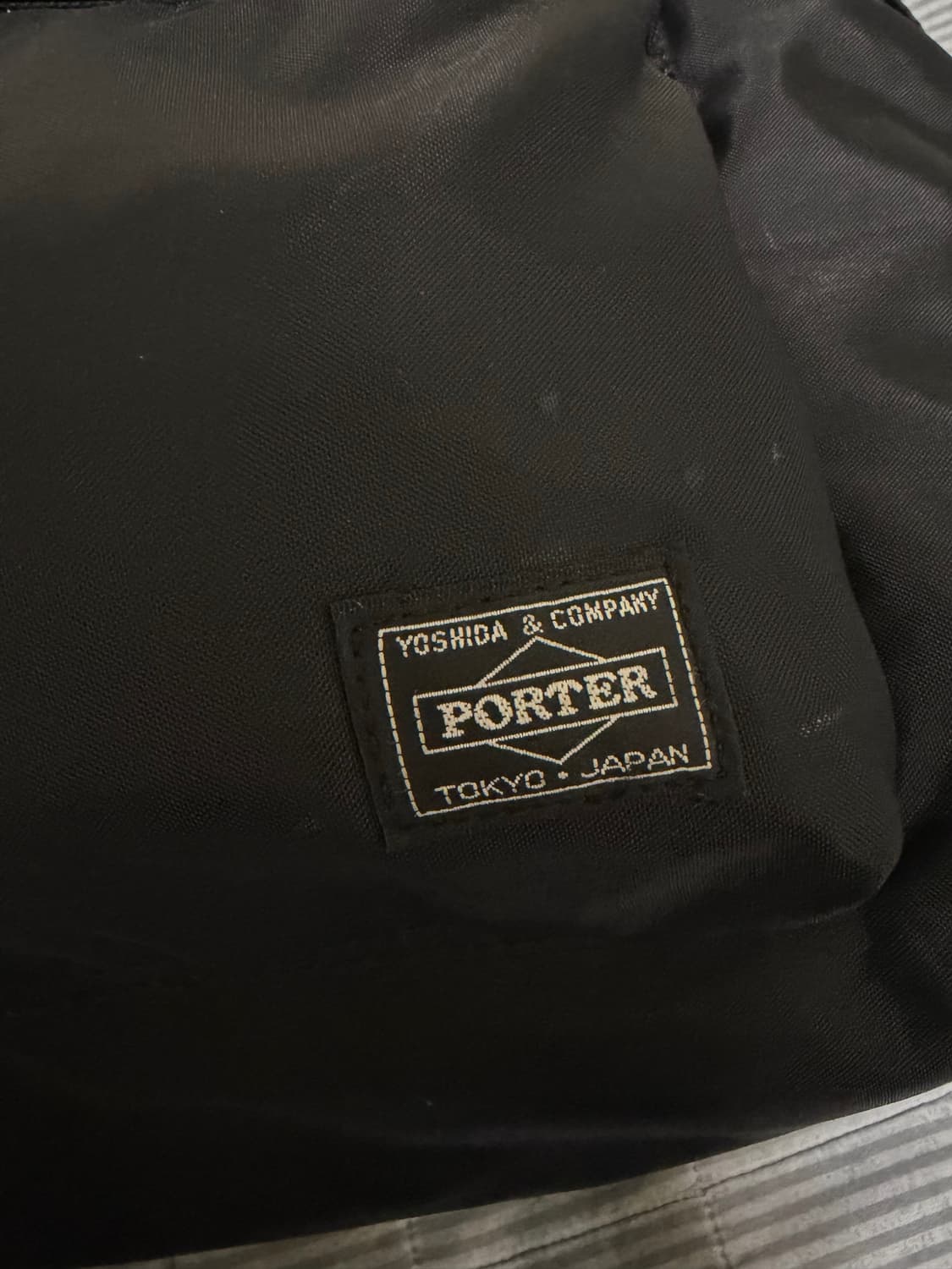 포터 x 꼼데가르송 백팩 스몰 블랙 상품이미지9