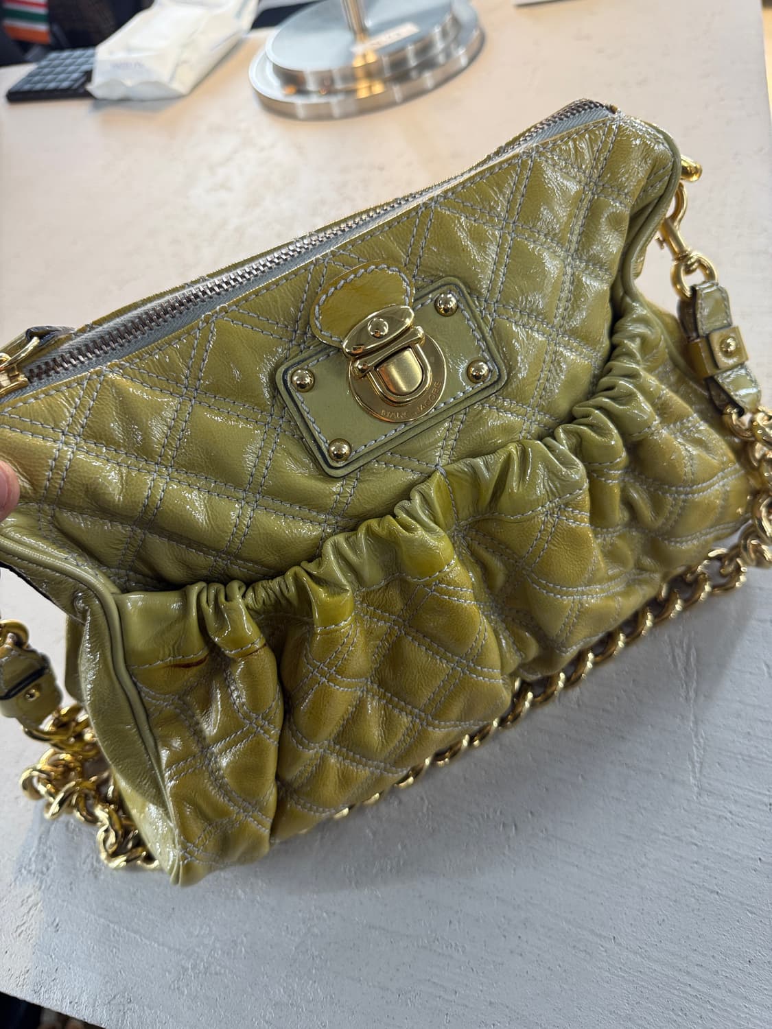 마크 제이콥스 스탐백 올리브 그린 상품이미지3