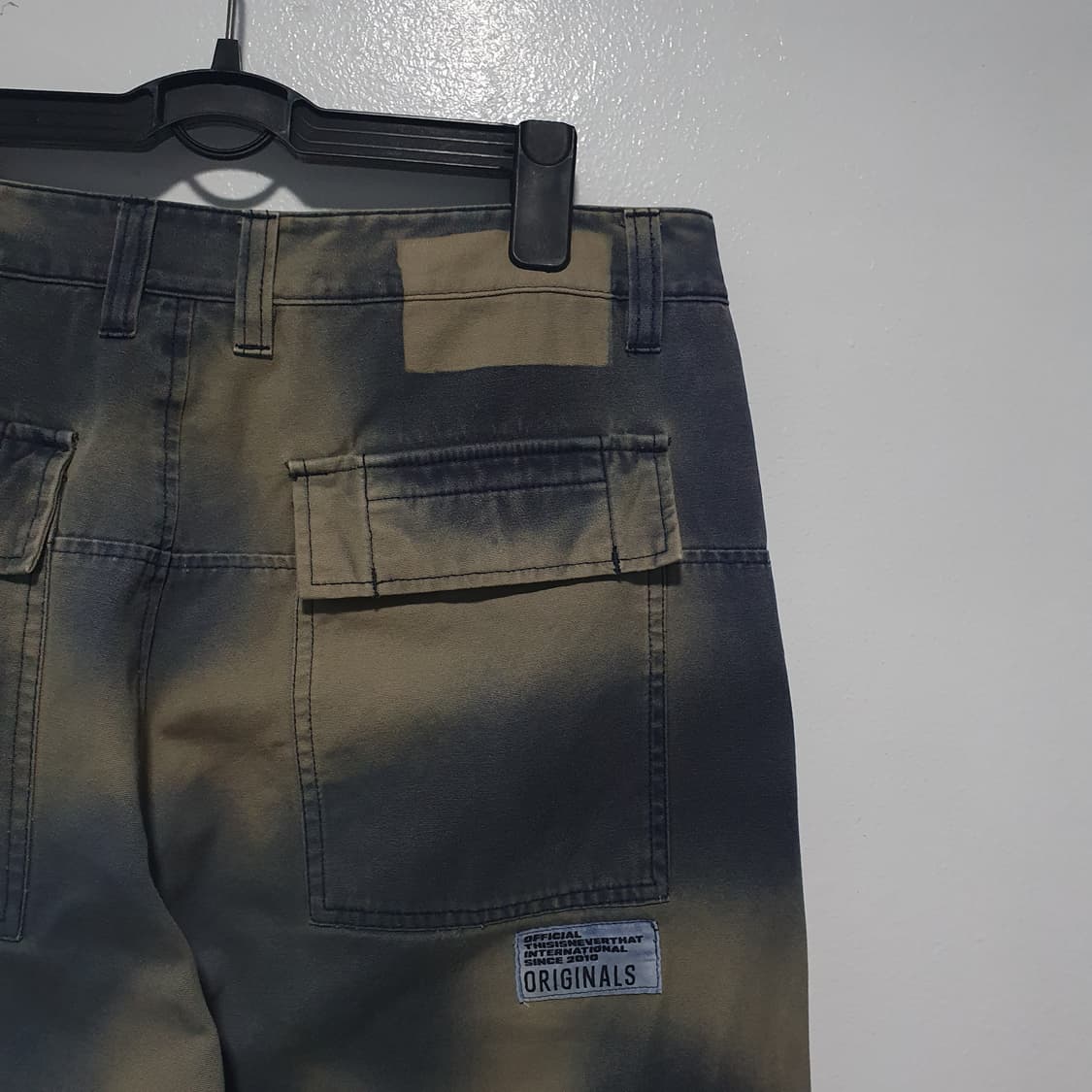 M) 디스이즈네버댓 신형 22ss 스프레이 페인트 타이다이 퍼티그 팬츠 상품이미지10