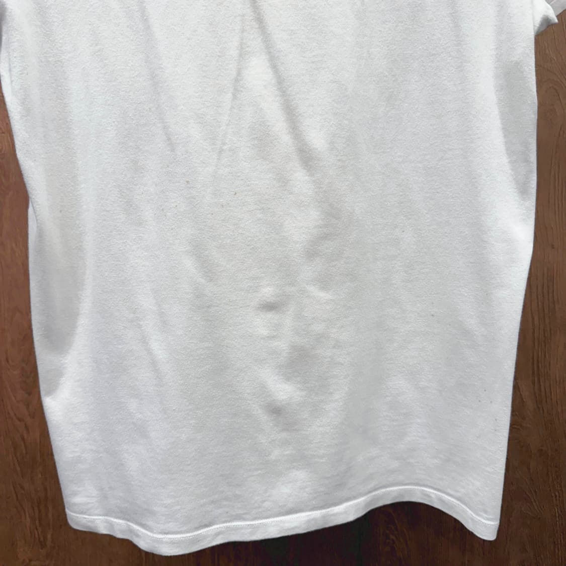 디젤 언더웨어 브이넥 반팔 티셔츠 미니 로고 디테일 화이트 상품이미지9