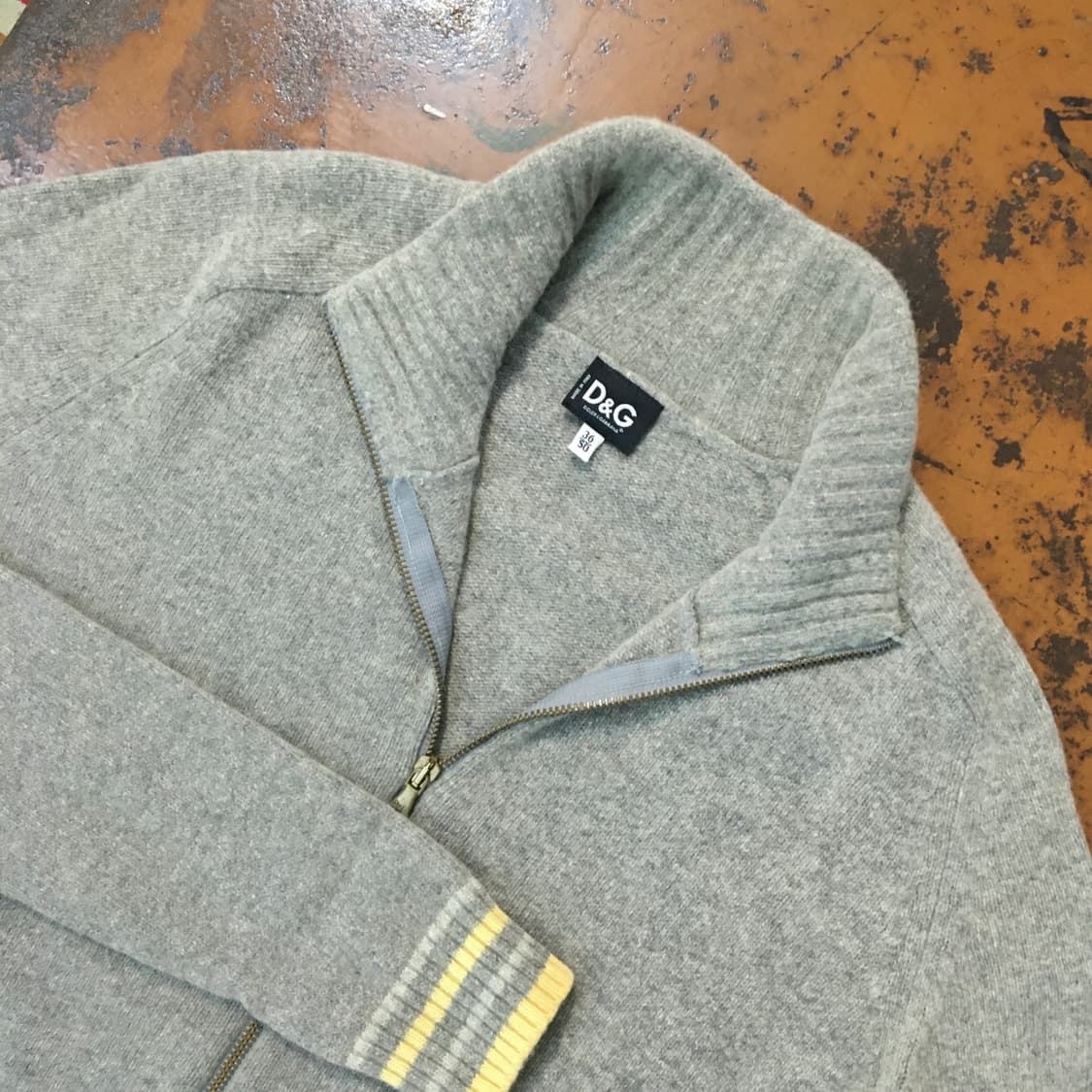 돌체앤가바나 그레이 버진 울 니트 집업 남성 102 여성 프리사이즈 상품이미지3