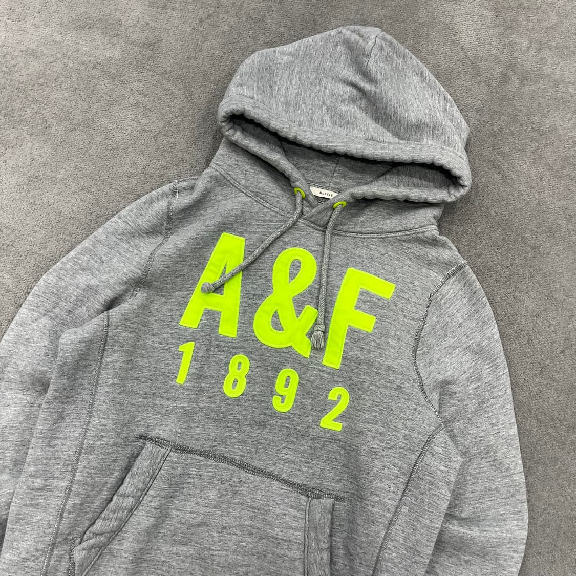 L 아베크롬비 A&F 회색 후드티 상품이미지2