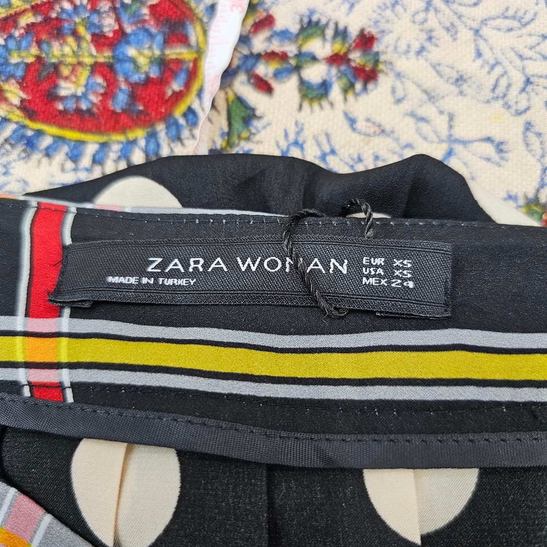 ZARA WOMAN 유니크 패턴 믹스 플리츠 스커트 상품이미지8