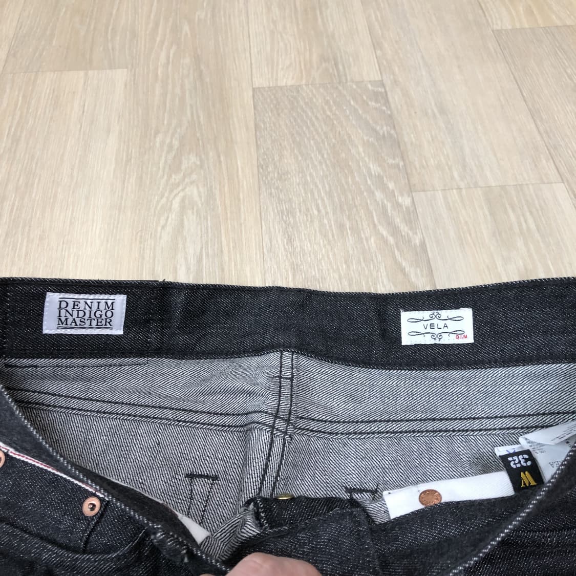 (31) 데님 인디고 마스터 쿠로키 셀비지 스트레이트핏 흑청 데님 상품이미지4