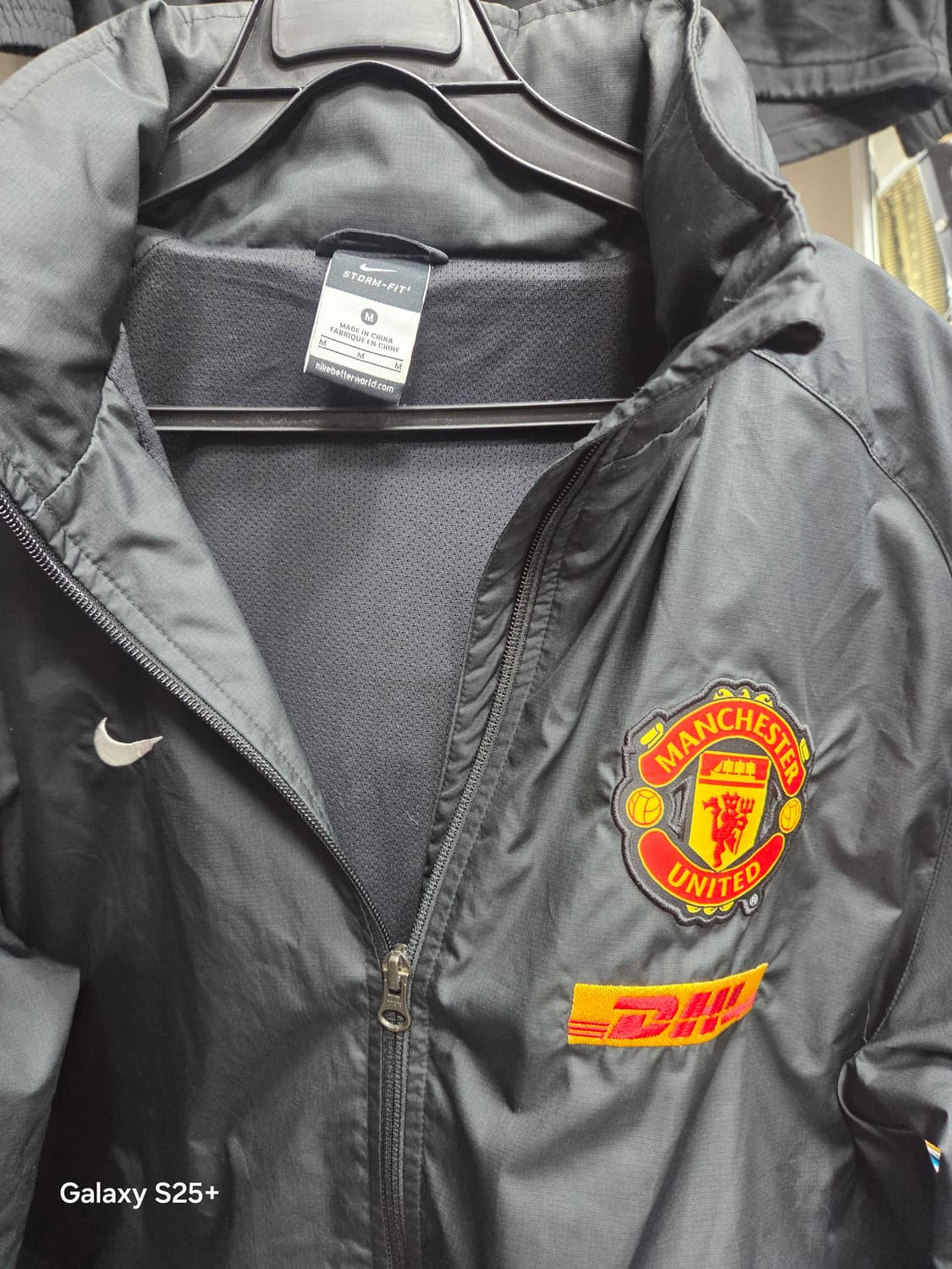 나이키   스톰핏 바람막이 상품이미지2