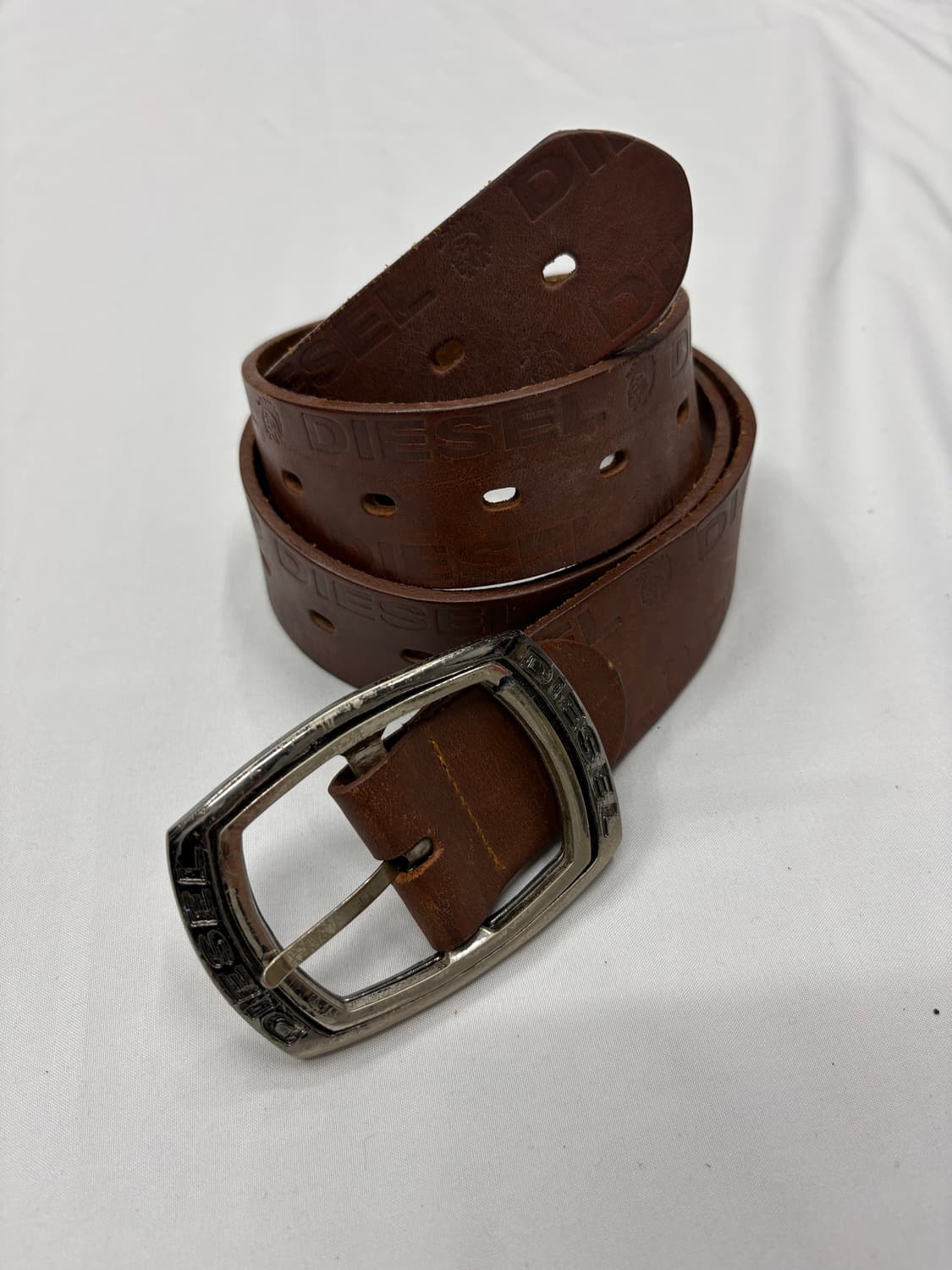 디젤 빈티지 브라운 로고 엠보 레더 벨트 Diesel 상품이미지1