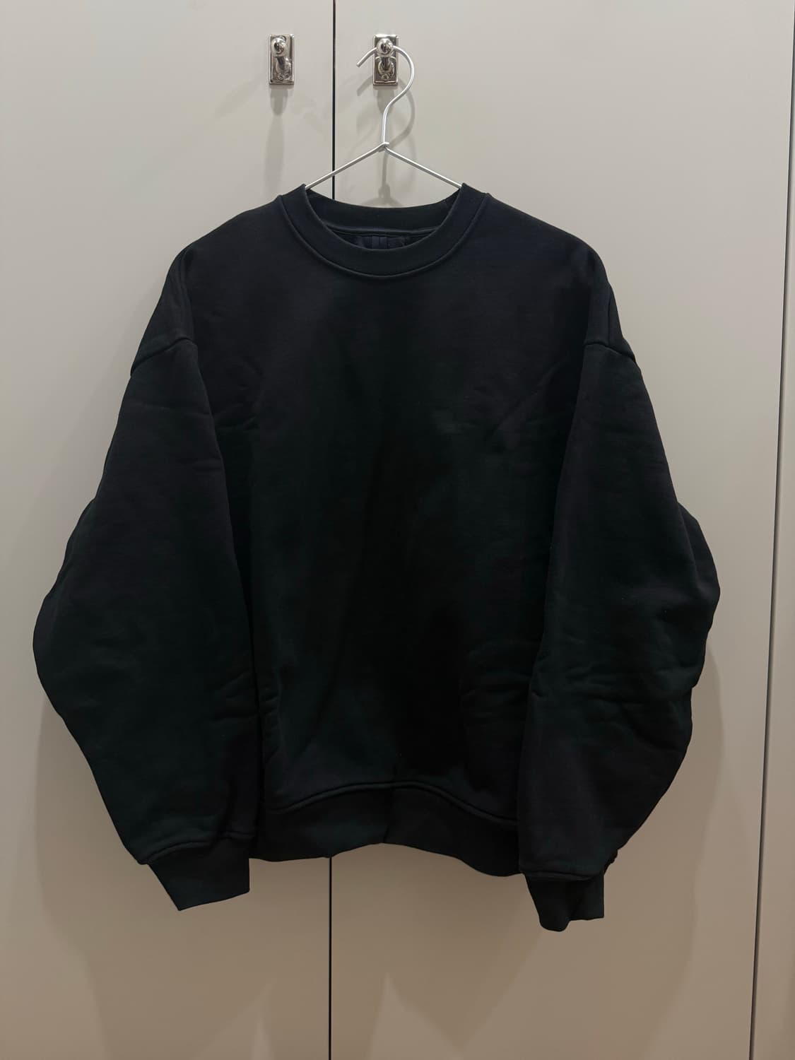 [L] JLAL 코튼 절개 스웻셔츠 맨투맨 블랙 상품이미지4