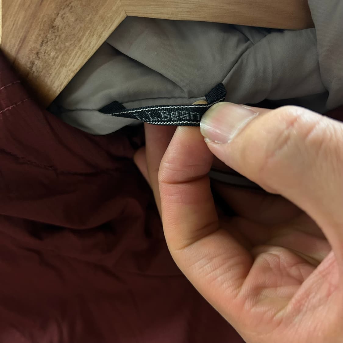 엘엘빈 와인색 경량패딩 L 상품이미지3