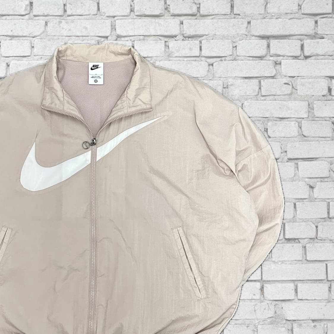 나이키 신형 빈티지 핑크 오버핏 바람막이 우먼L 상품이미지1