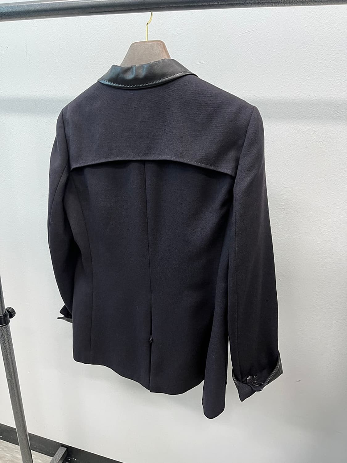 여) 브리오니 레더 믹스 블레이져  상품이미지9