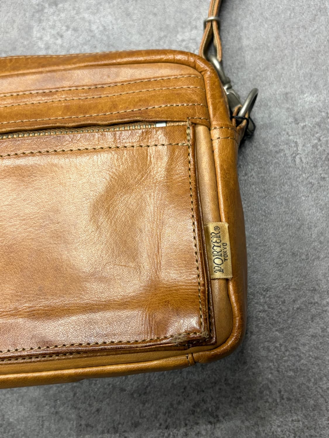 요시다 포터 브라운 레더 미니 크로스백 상품이미지3