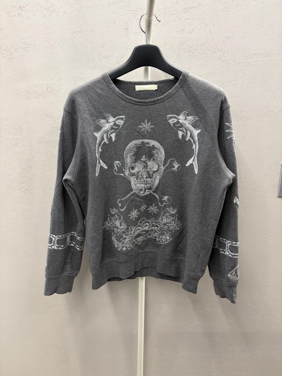 Alexander McQueen 해골 프린팅 맨투맨 티셔츠 회색 L 상품이미지2