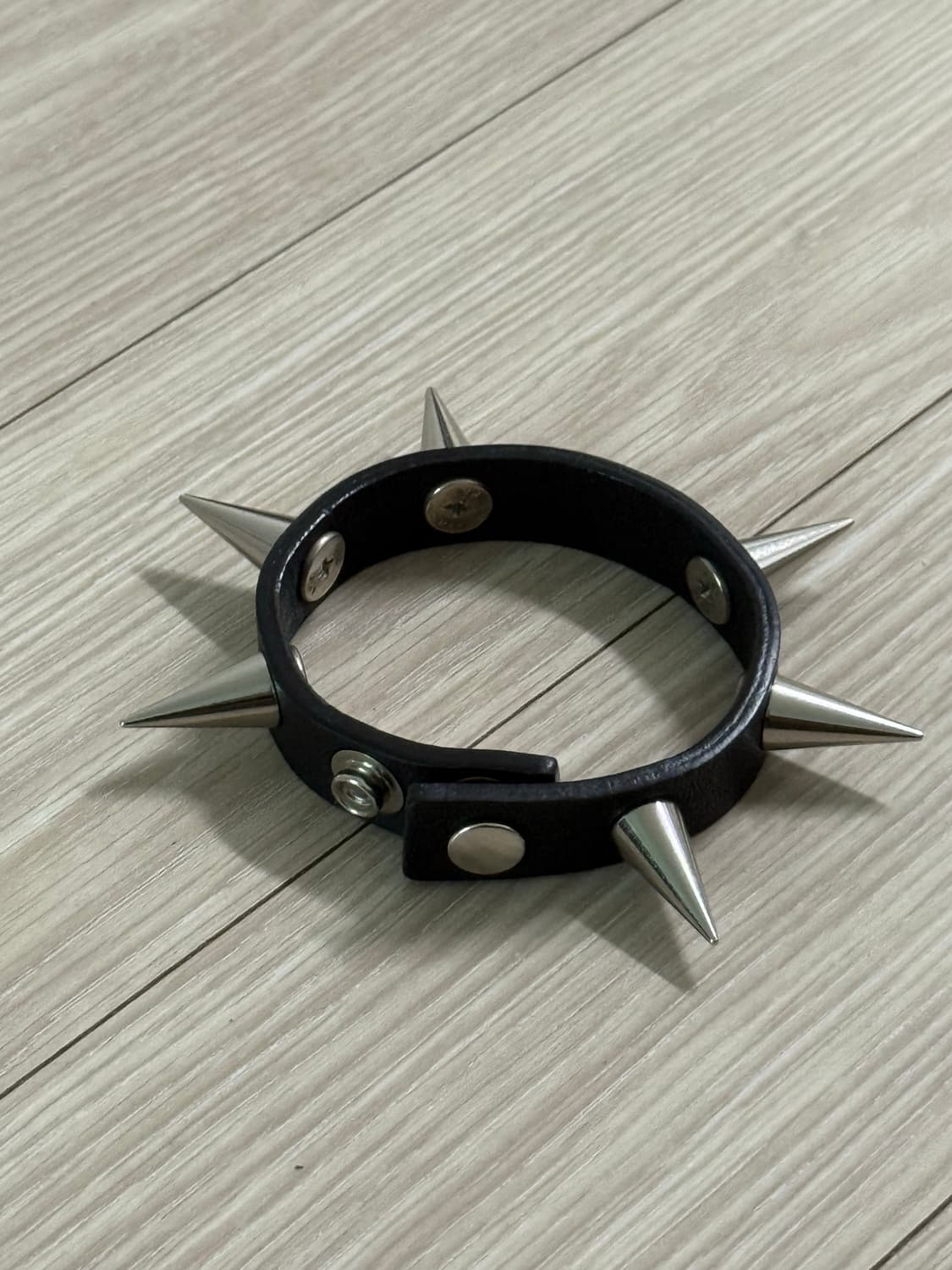 Undercover metal spike  leather bracelet 상품이미지4