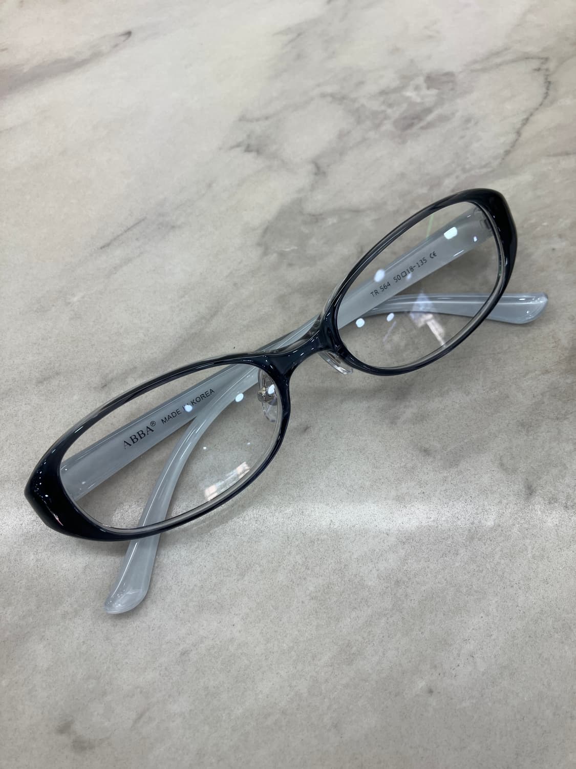 B72 AB2TR 그레이 오벌 슬림 뿔테 안경564 상품이미지1