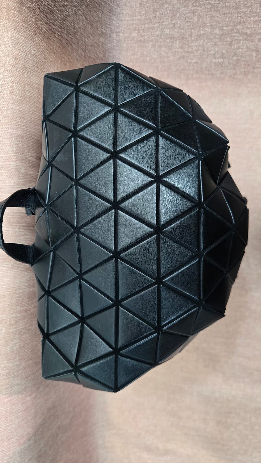 이세이미야케 바오바오 정품  백팩상태 상급 상품이미지3