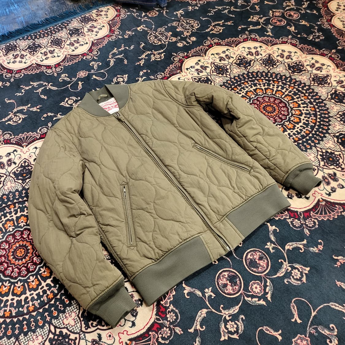 리바이스 퀄팅 봄버 자켓 (S) 상품이미지2