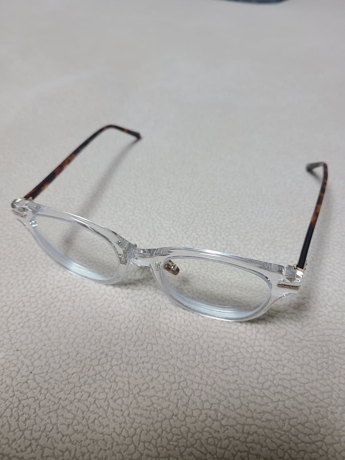 린다페로우 리니아 사각 투명 뿔테 선글라스 안경 상품이미지2