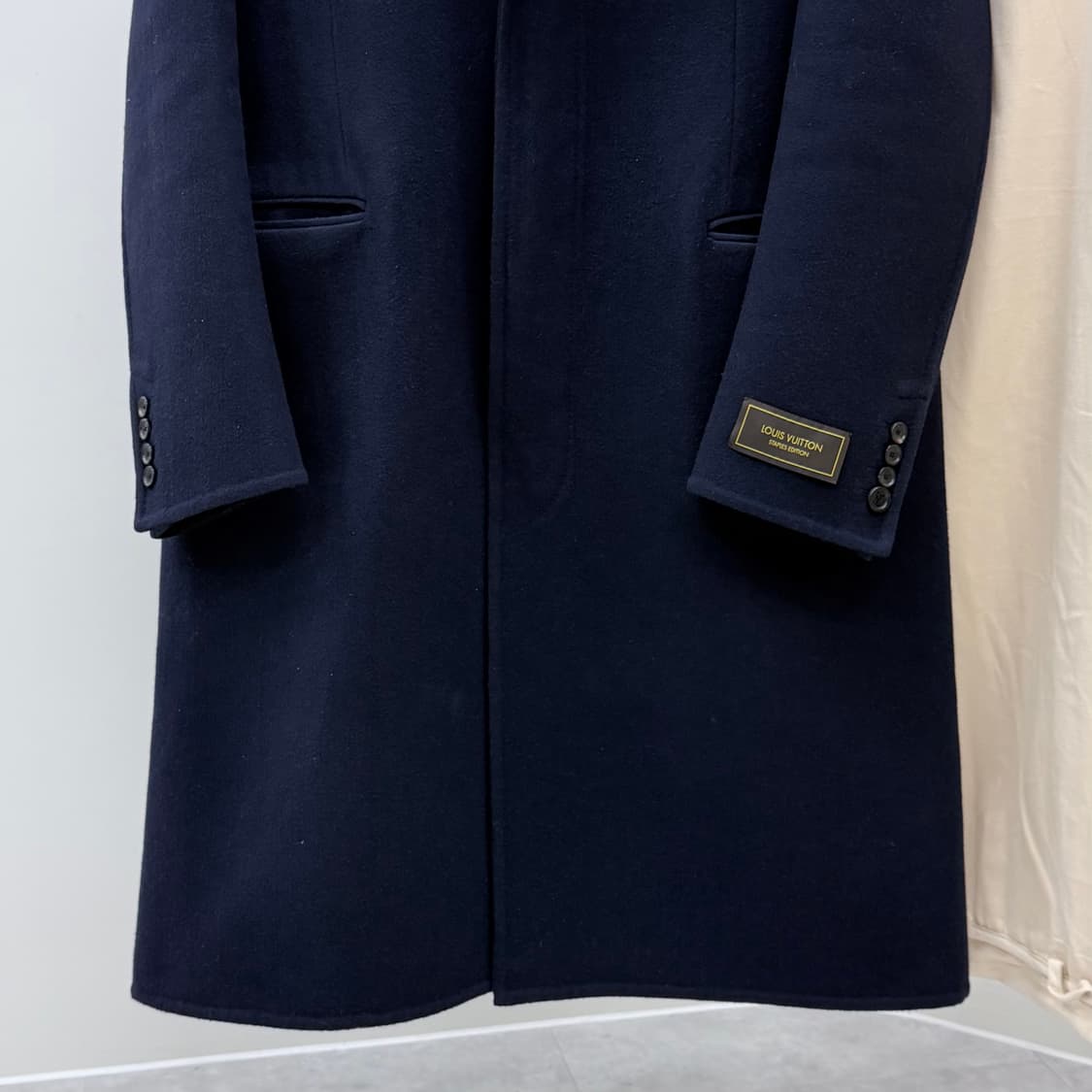 [S+급/52] 루이비통 모노그램 더블 페이스 울 코트 자켓 다크네이비 상품이미지3