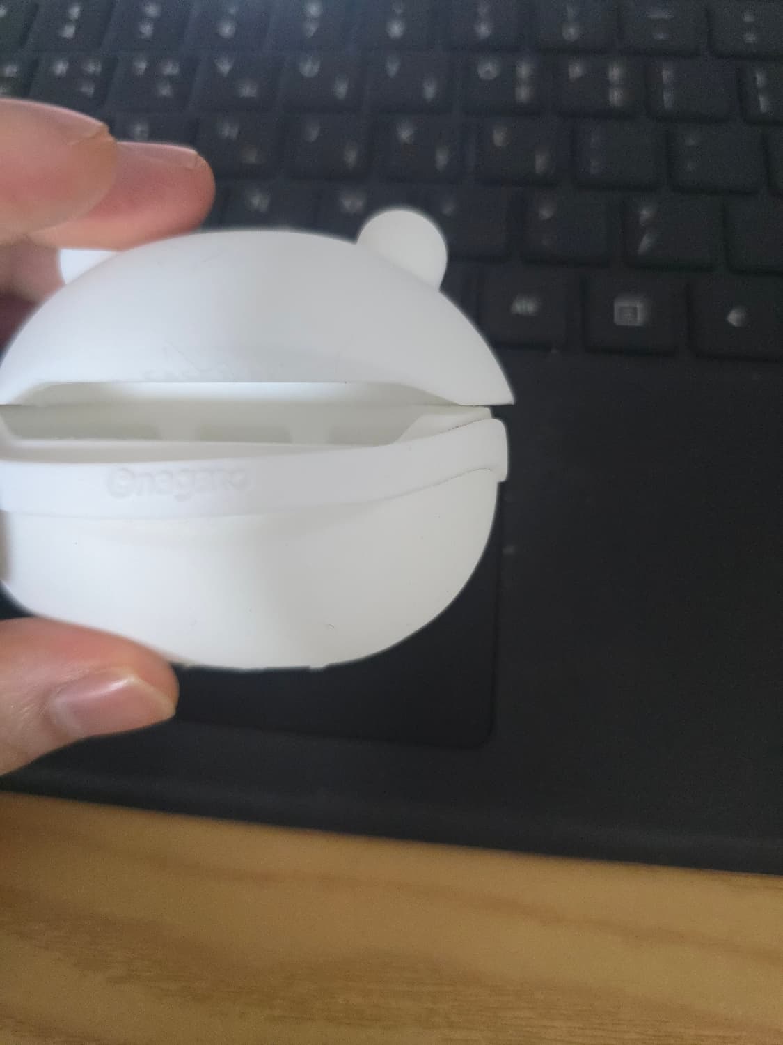 케이스티파이 x 치이카와 선글라스 컬렉터 에디션 에어팟 프로 1세대/2세 상품이미지3